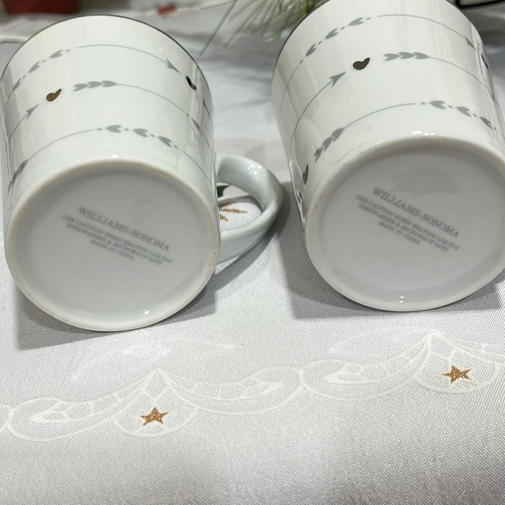 Williams-Sonoma Mugs Bundle od 2